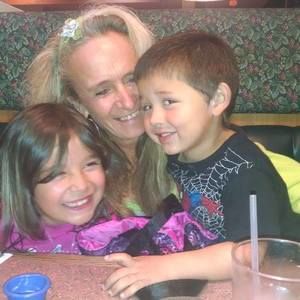 Meet your Posher, Sandy